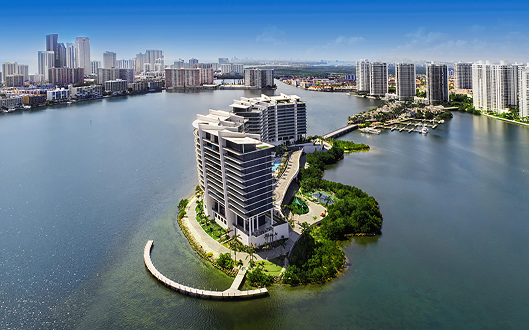 Via Ventura Located just 5 minutes away from Aventura!